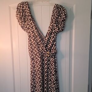 Elegant Brown and White Patterned Dress